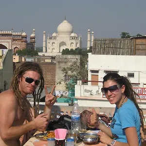  Отель Sai Palace Walking Distance From Taj Mahal--view Of Taj Mahal